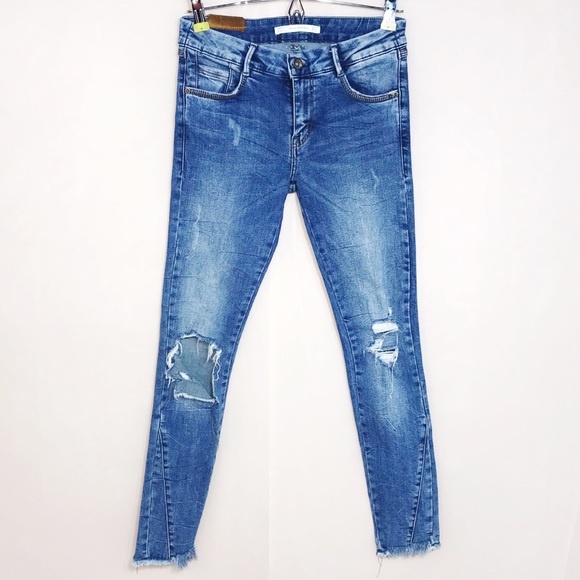 Zara Denim - Zara Trafaluc denimwear destroyed raw hem jean 2